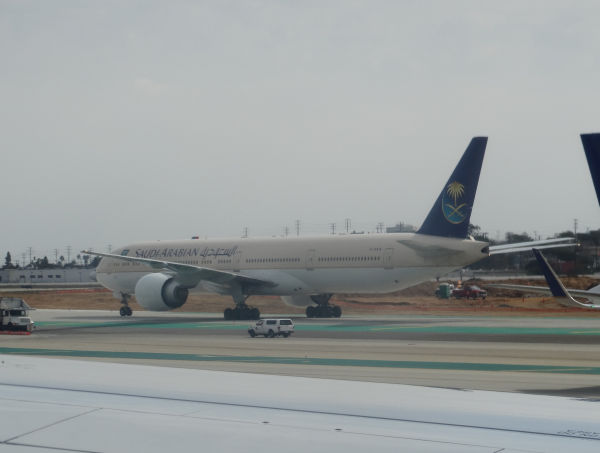 us-saudiarabian-hzak18-lax-261016-full.jpg