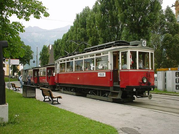 at-ivb-nostalgietram3-innsbruck-060702-full.jpg