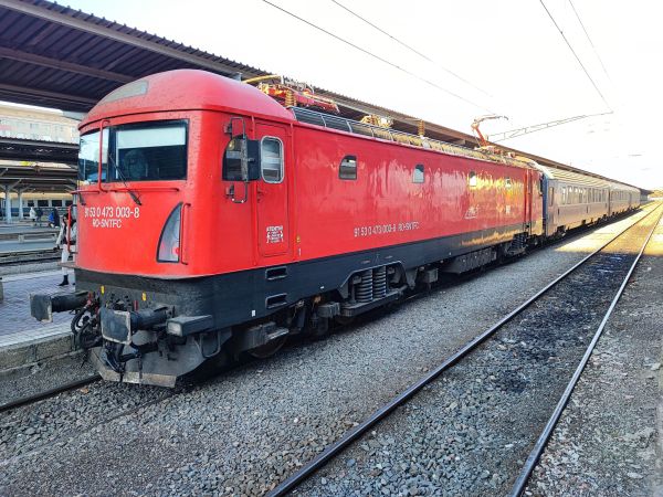 ro-sntfc-class473-bucharest_nord-191122-markkusalo-full.jpg