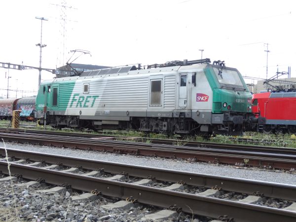 ch-sncf-bb37000-muttenz-130723-full.jpg