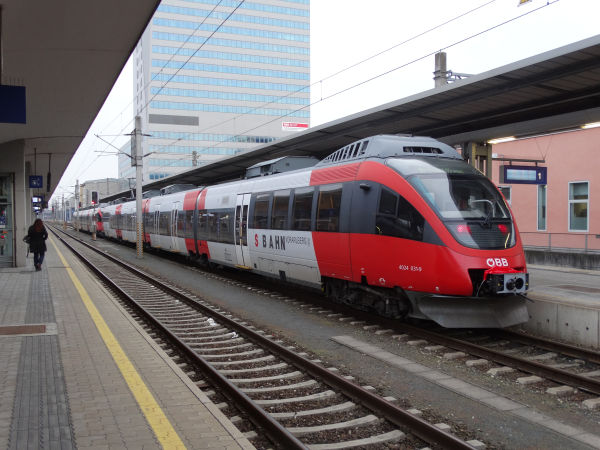 at-oebb-2x4024-linz-150318-full.jpg